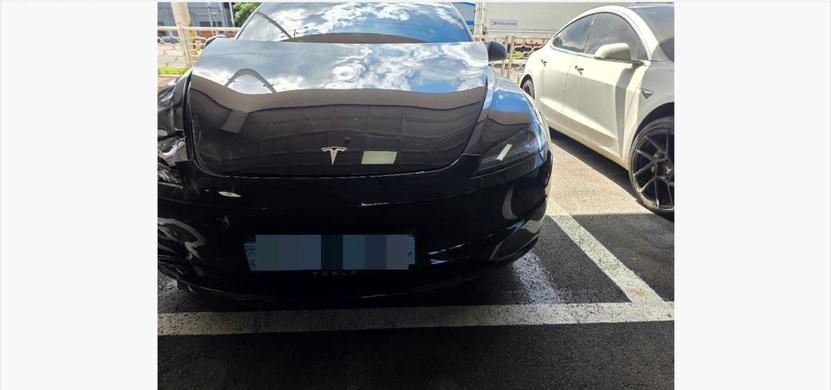 Tesla Model 3 2024