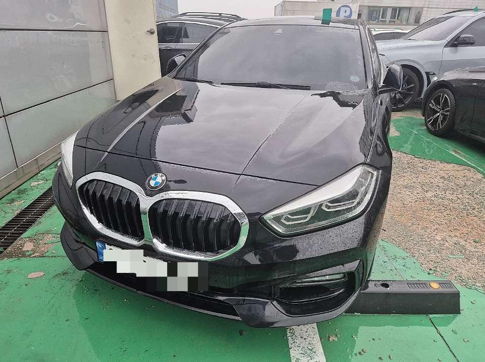 BMW 120i
