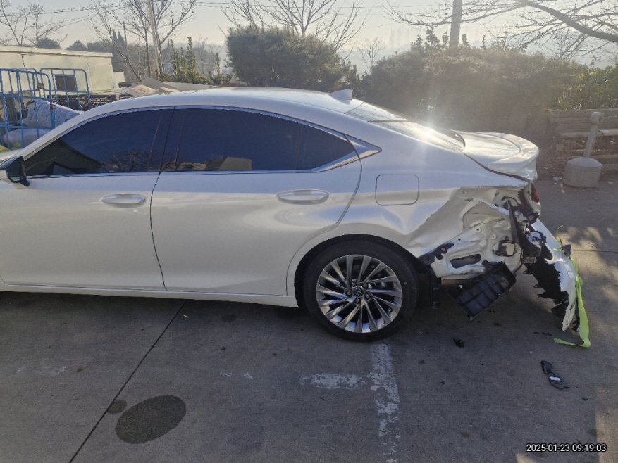 Lexus ES300h