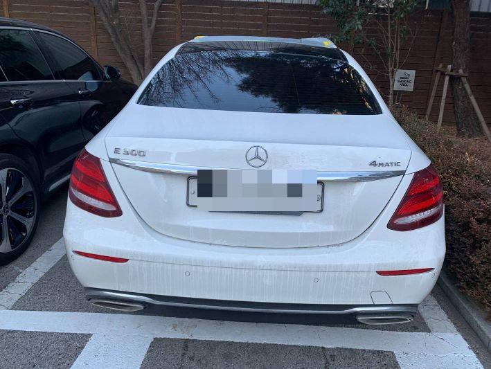 Mercedes E300