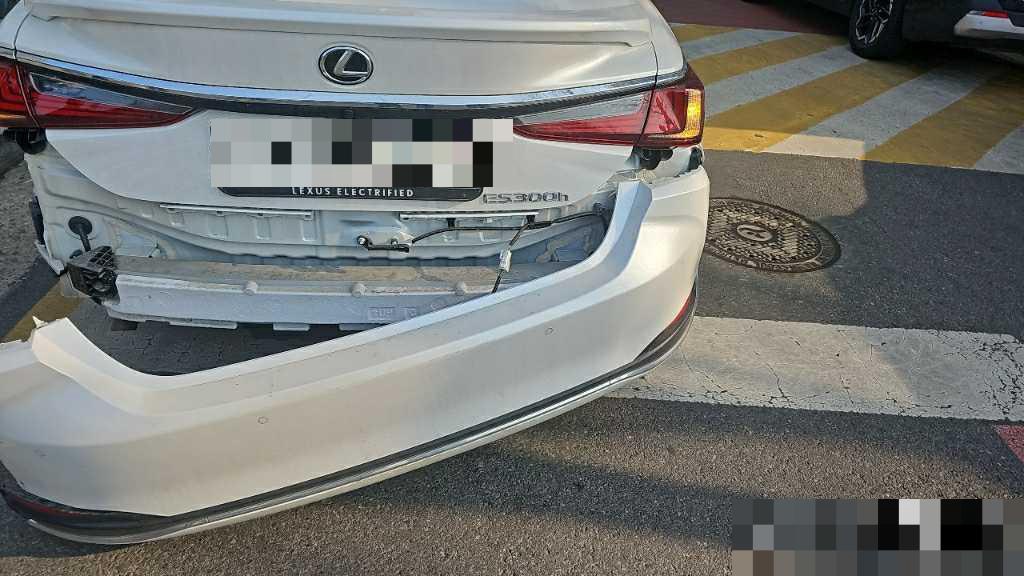 Lexus ES300h