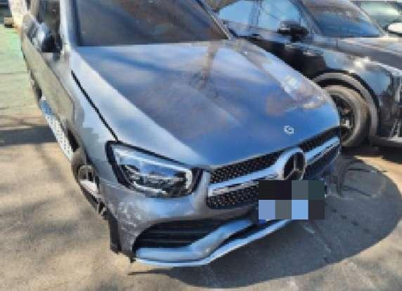 Mercedes GLC300 e