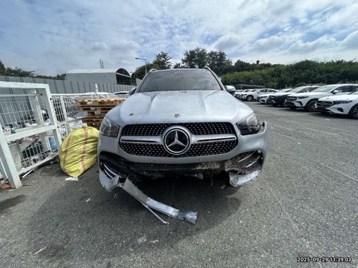 Mercedes-Benz GLE450 2023