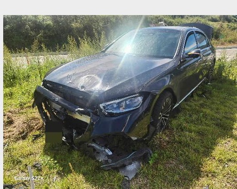 Mercedes-Benz S450 2023