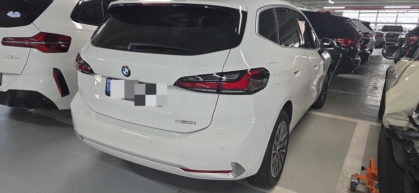 BMW 220i Active Tourer 2024
