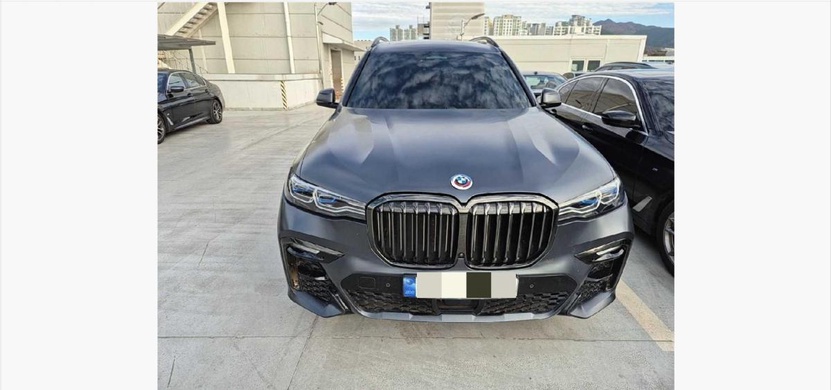 BMW X7 2021