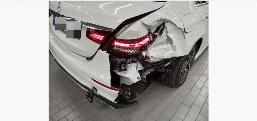 Mercedes-Benz E250 2023