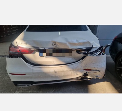 Mercedes-Benz E250 2023