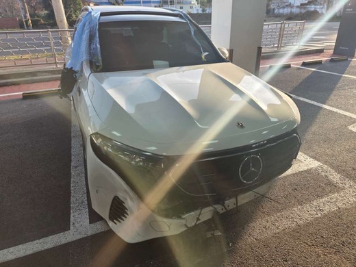 Mercedes-Benz EQB 2022