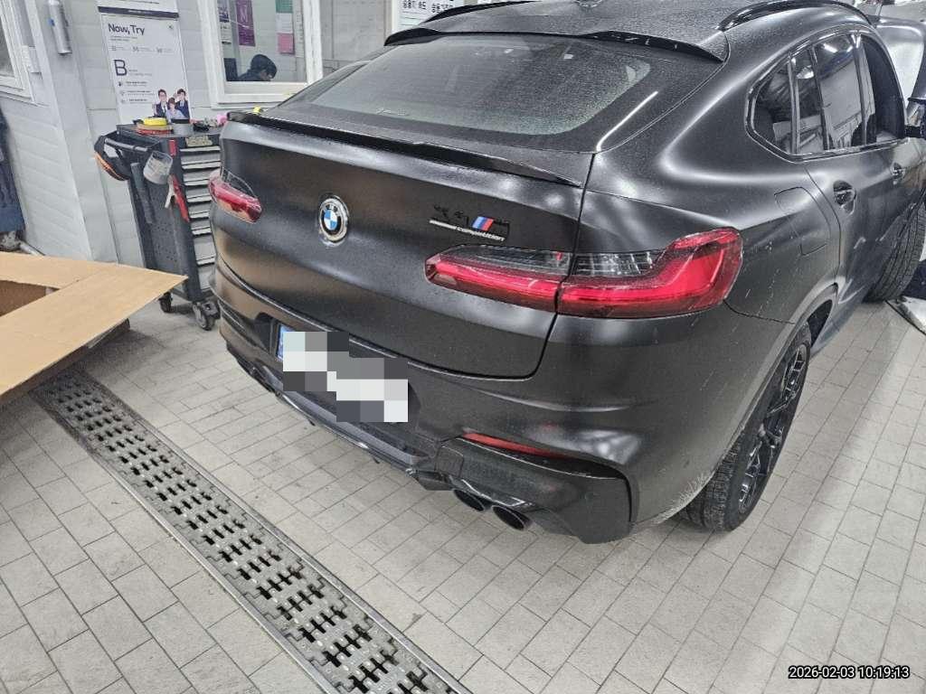 BMW X4 M