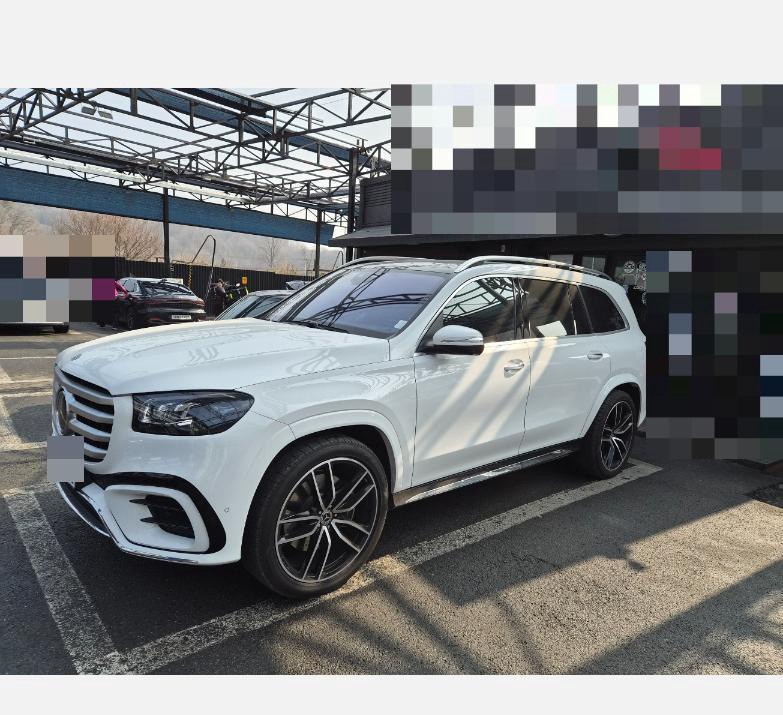 Mercedes-Benz GLS 580