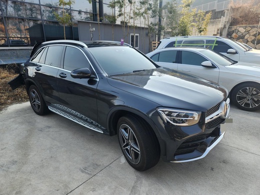 Mercedes-Benz GLC300 e 2022