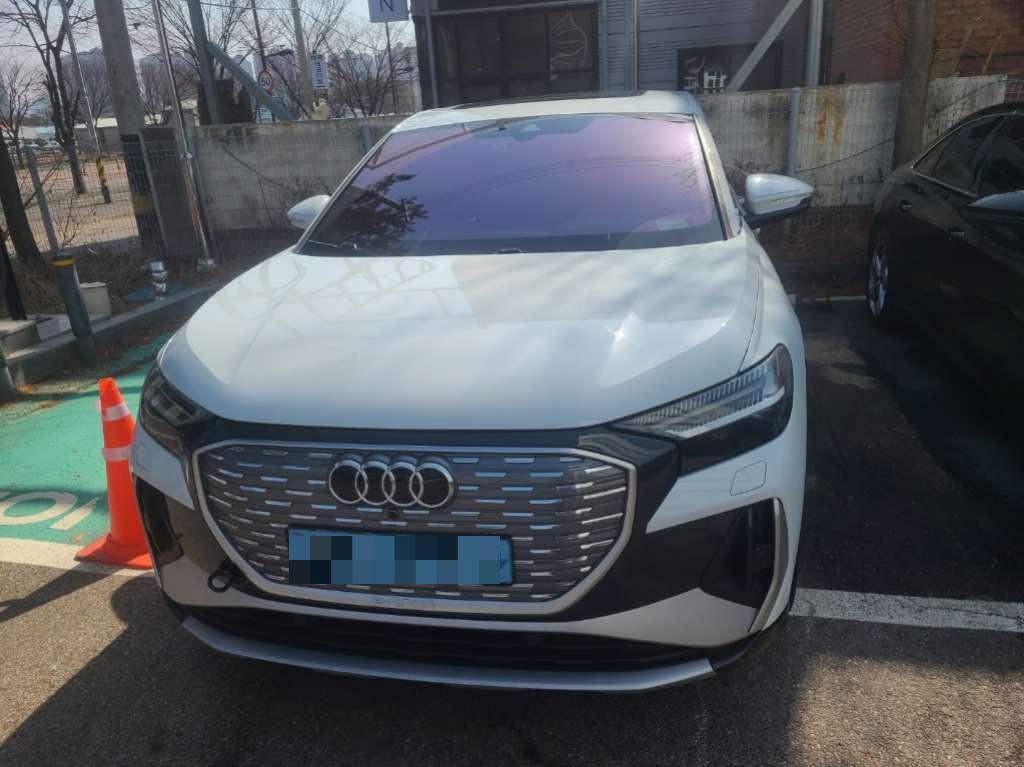 Audi Q4 Sportback e-tron