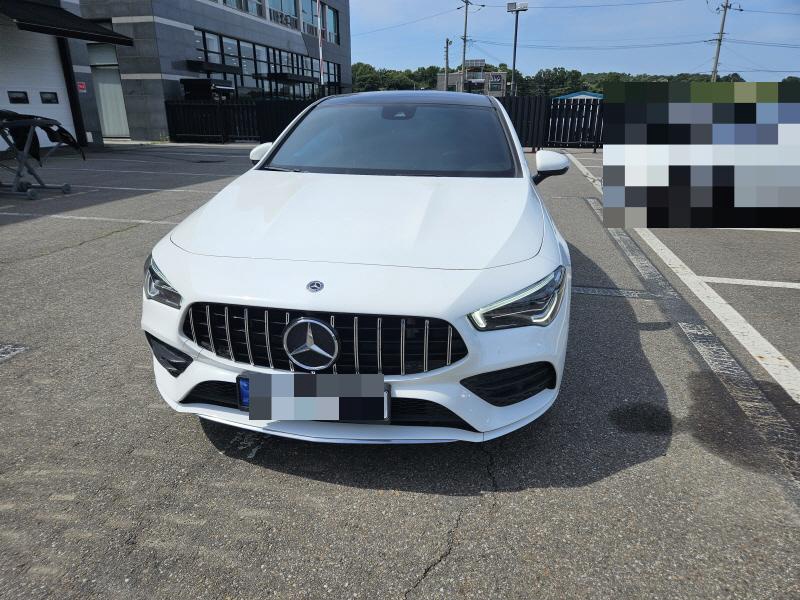 Mercedes CLA250