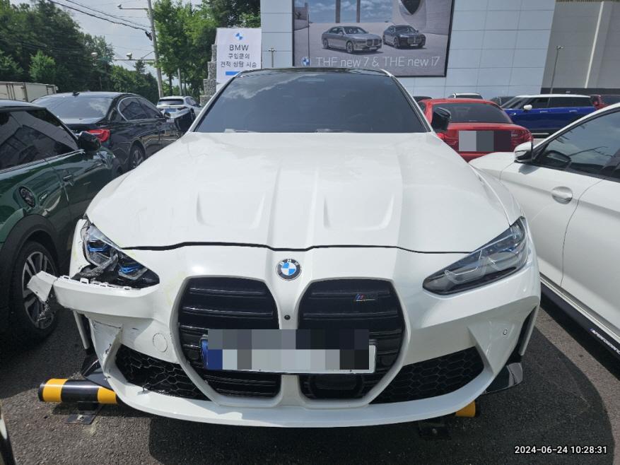 BMW M4
