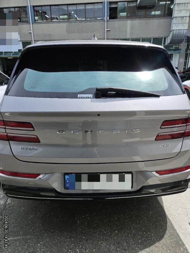 Genesis GV80