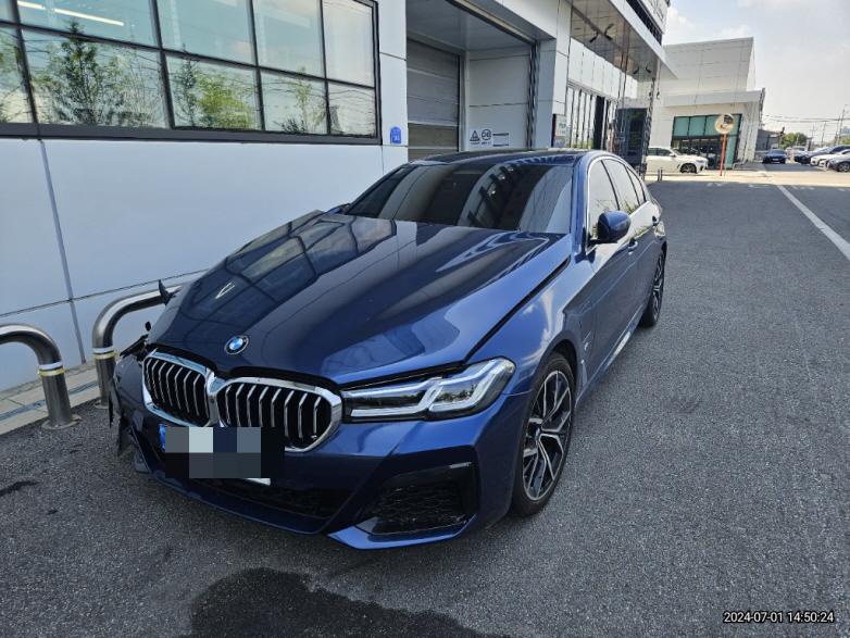BMW 530e