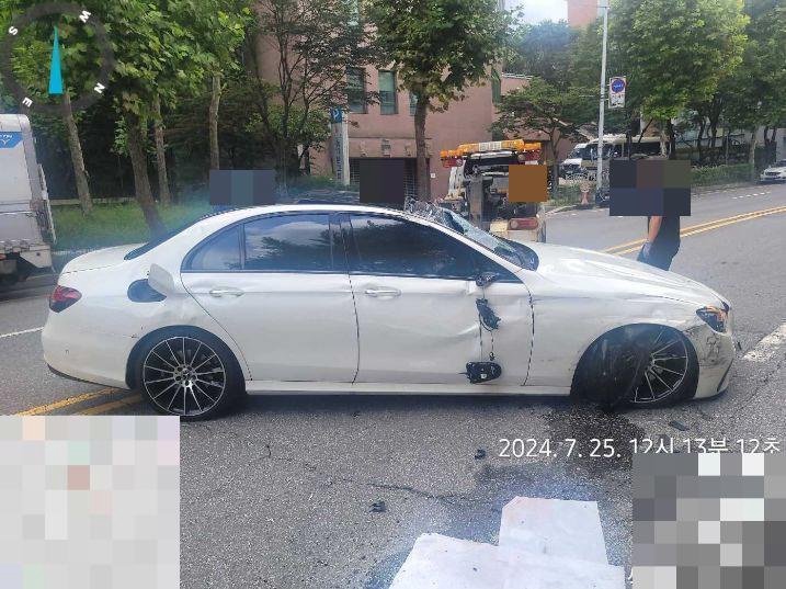 Mercedes E350