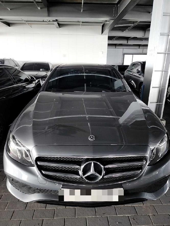 Mercedes E250