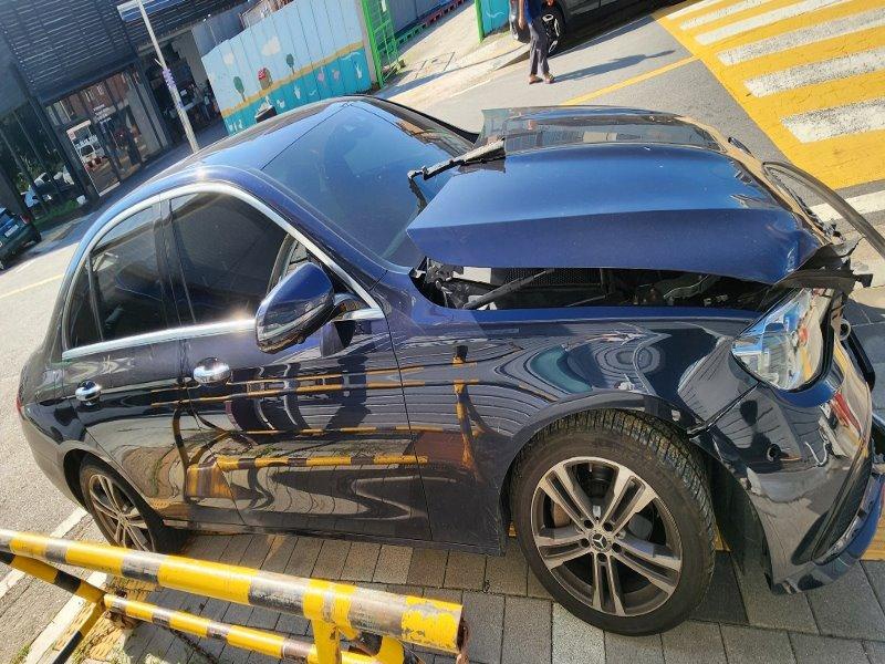 Mercedes E350