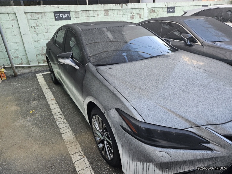 Lexus ES300h
