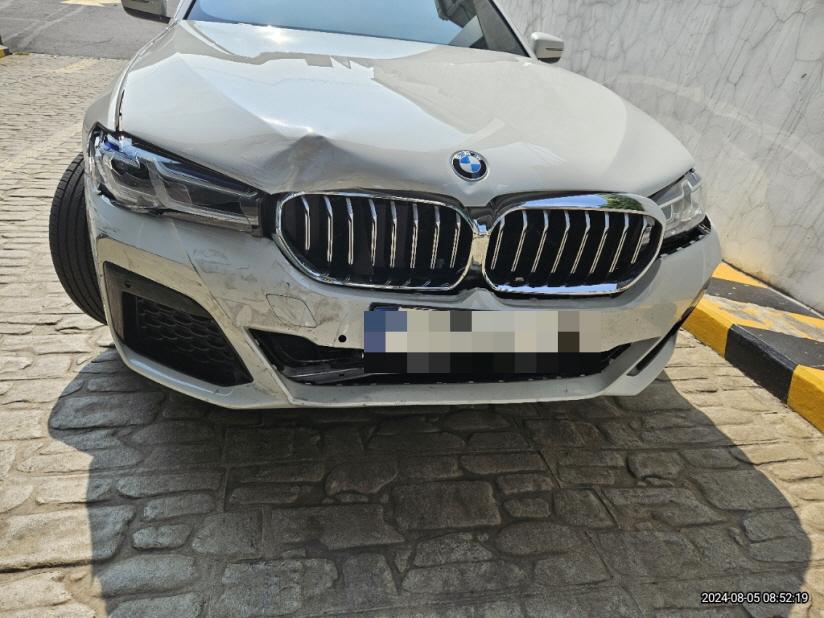 BMW 530i