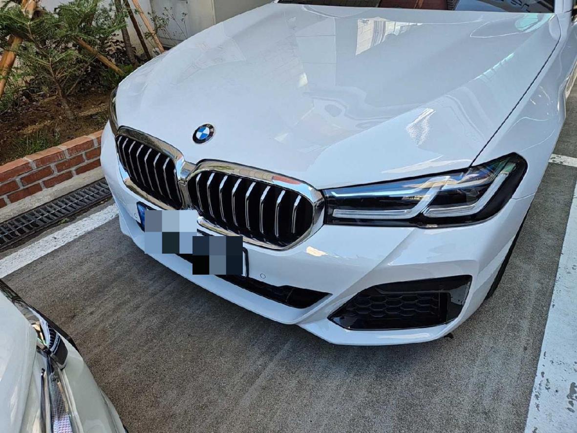 BMW 530i