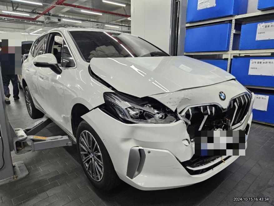 BMW 220i