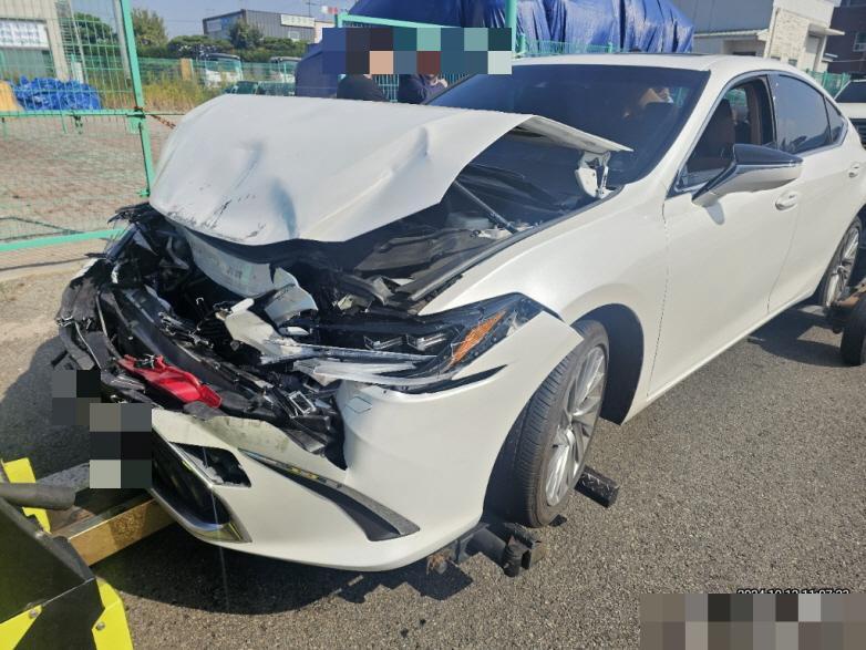 Lexus ES300h