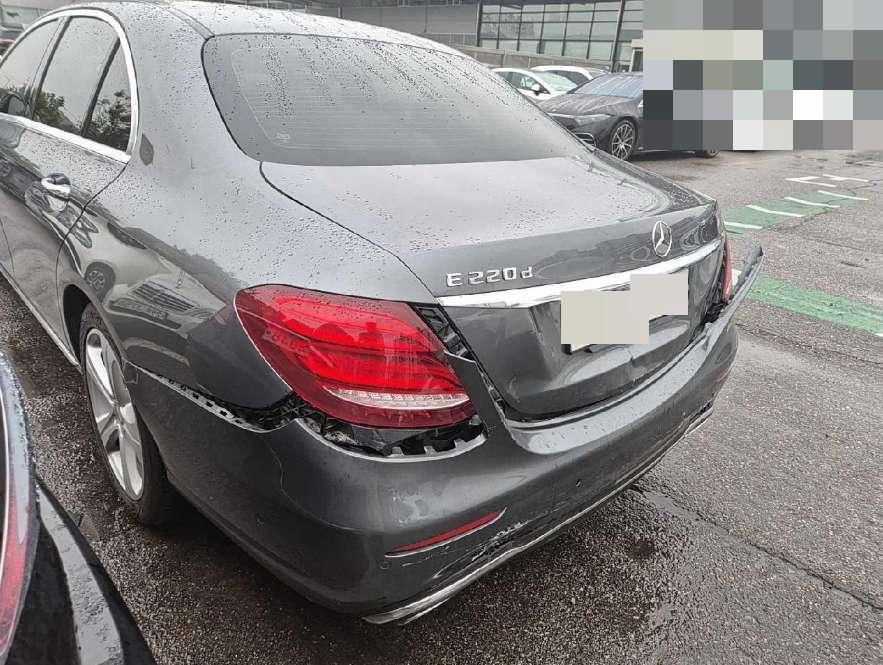 Mercedes E220 d