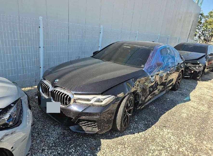 BMW 530i