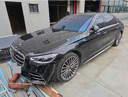 Mercedes S 500