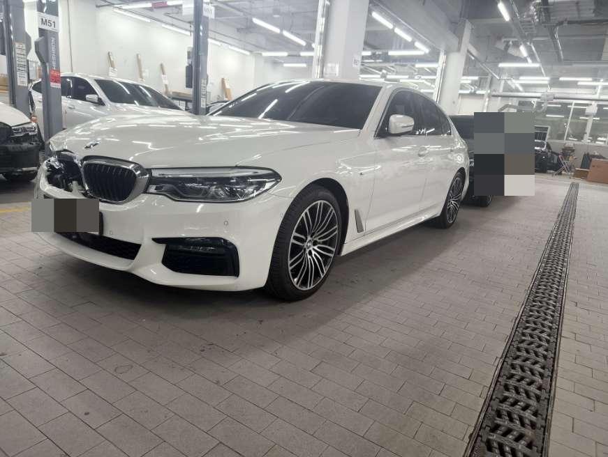 BMW 530i