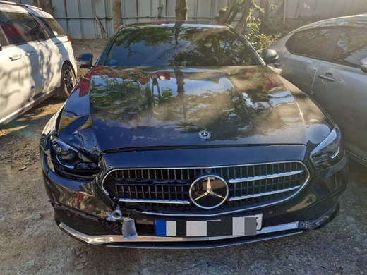 Mercedes-Benz E350 2021