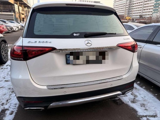 Mercedes-Benz GLE300 d 2023
