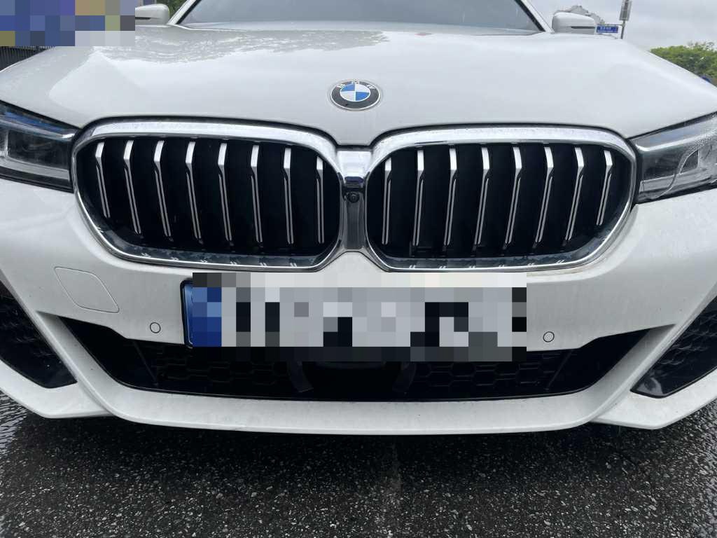 BMW 530i
