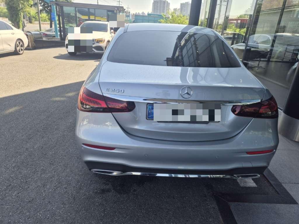 Mercedes E250