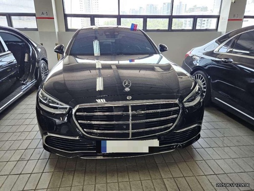 Mercedes-Benz S580 2021