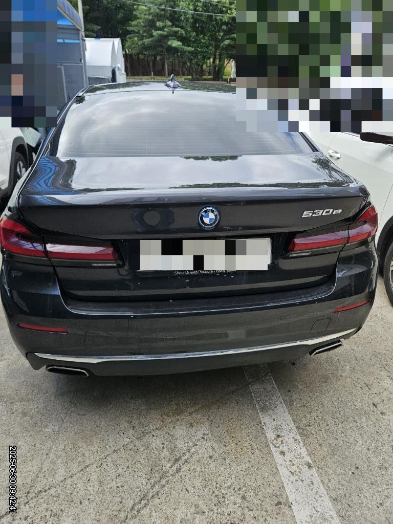 BMW 530e