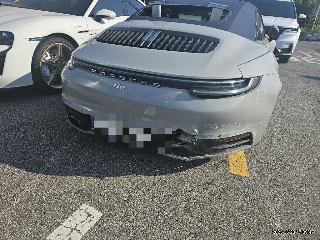 Porsche 911 Carrera