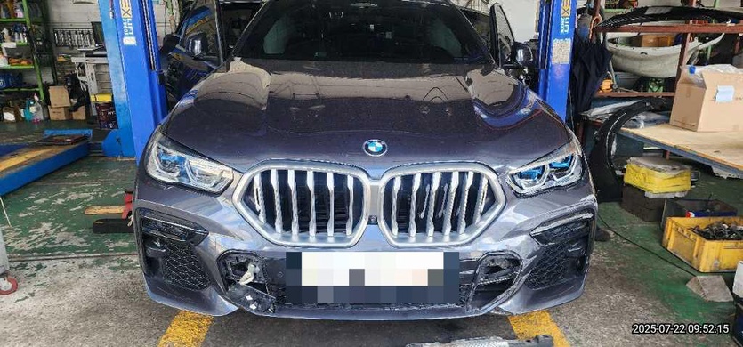 BMW X6 2022