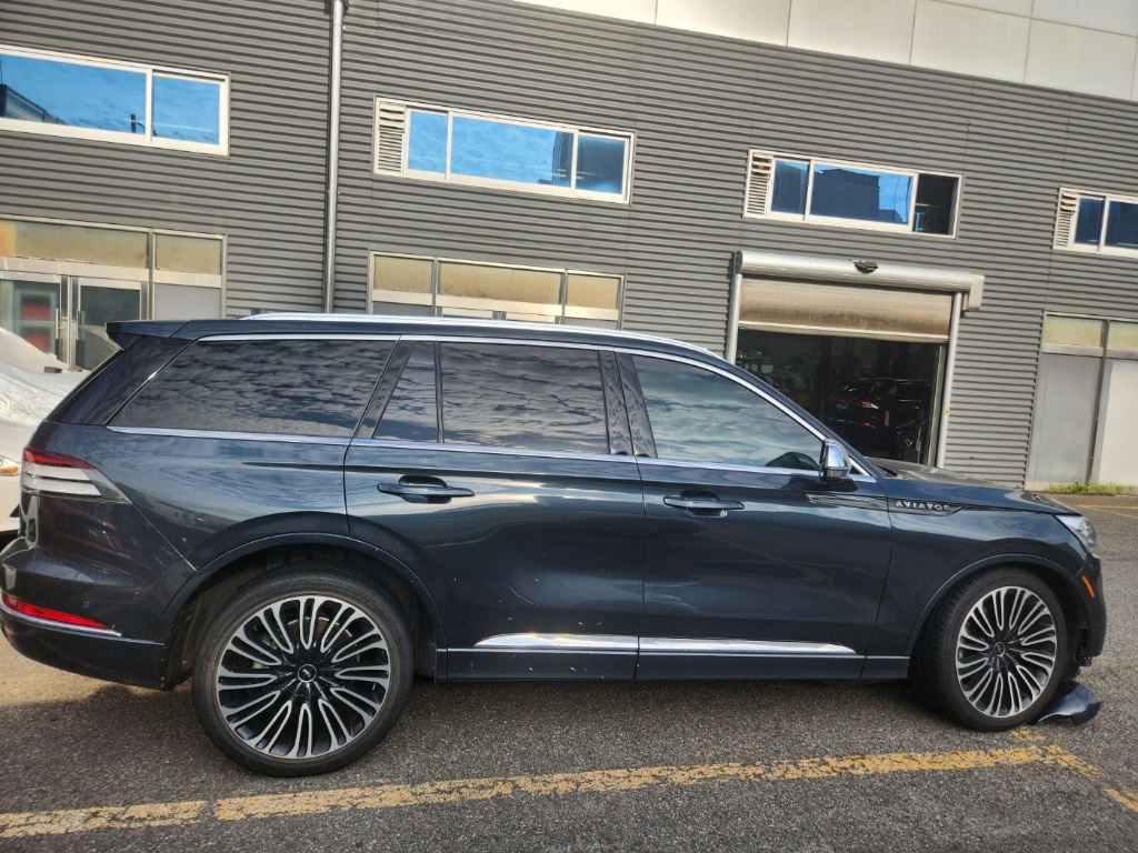 Lincoln Aviator