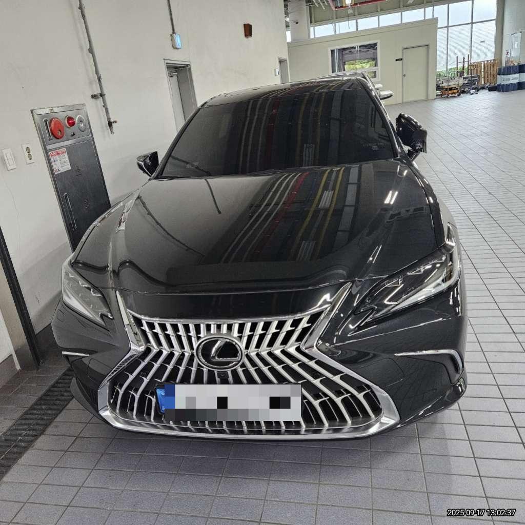 Lexus ES300h