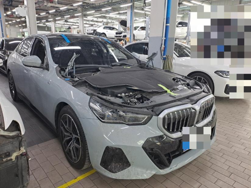 BMW 523d