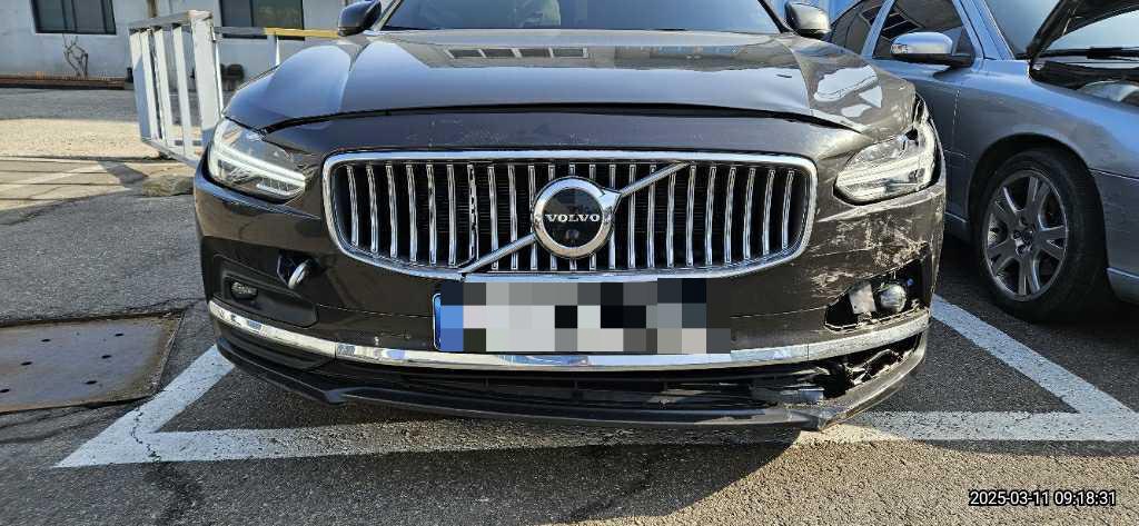 Volvo S90