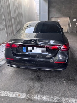 Mercedes-Benz E300 2025