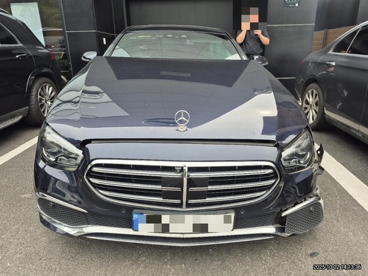 Mercedes-Benz E250 2022