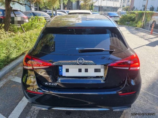 Mercedes-Benz A220 2023