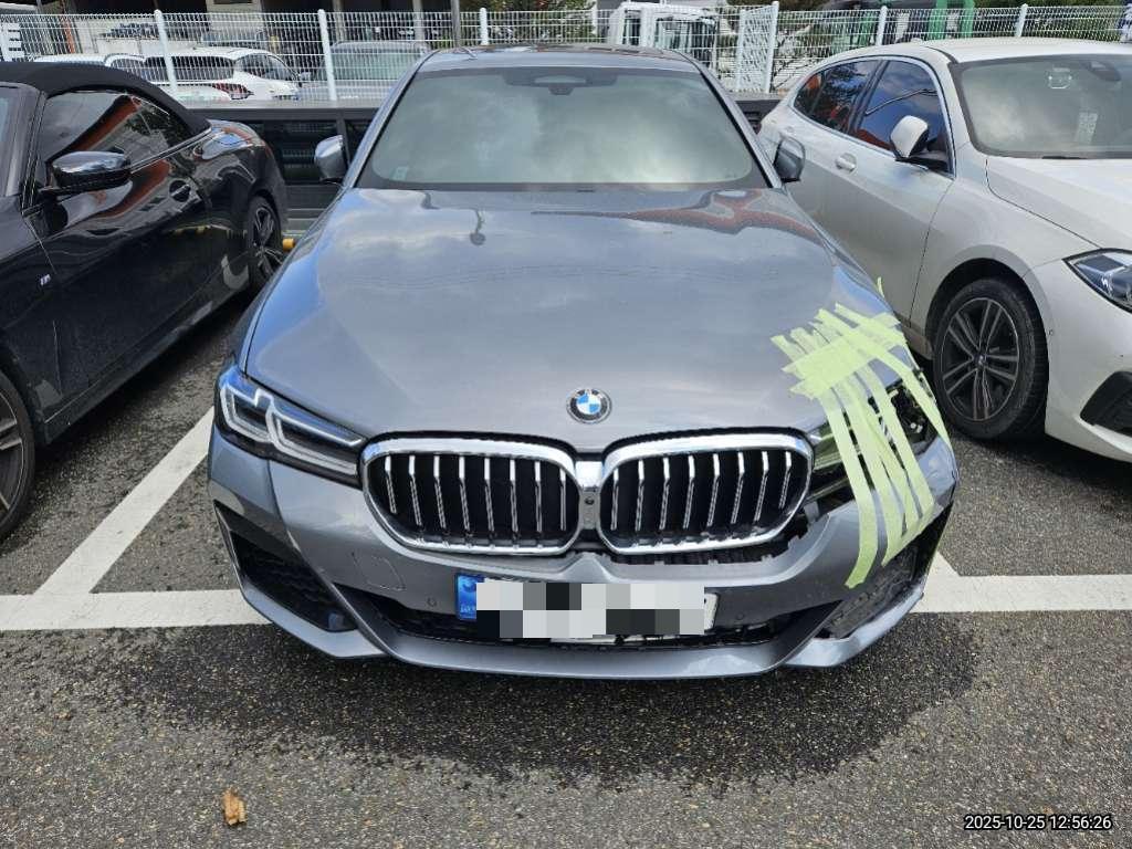 BMW 530i