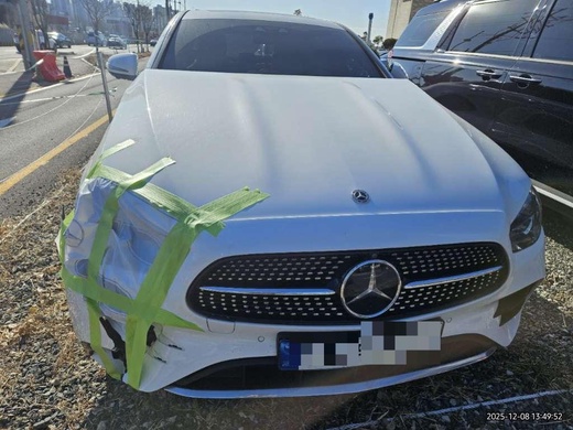 Mercedes-Benz E250 2022